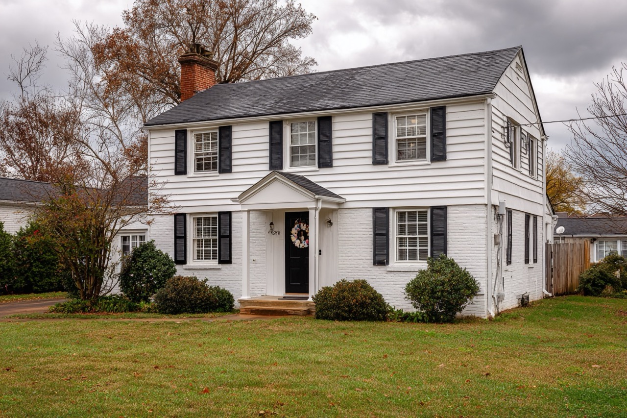 Virginia colonial style home representing property division during divorce